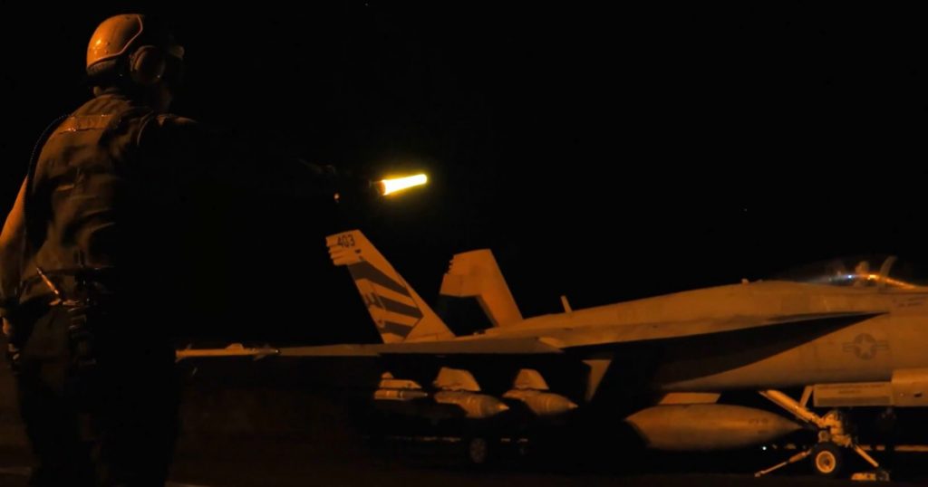 Strâmtorile Conflictului: America și Provocările de la Ormuz