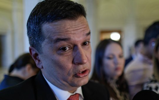 Conflictul politic dintre Sorin Grindeanu și Petrișor Peiu: Între suveranism și social-democrație