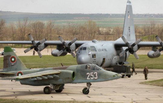 Desfășurarea aeronavelor americane KC-135 în Bulgaria: Implicații și context strategic