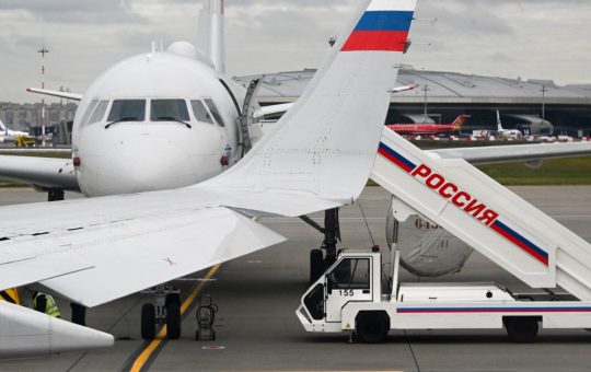 Restricțiile Rusiei asupra Avioanelor Civile: Implicații și Context în Timpul Conflictului