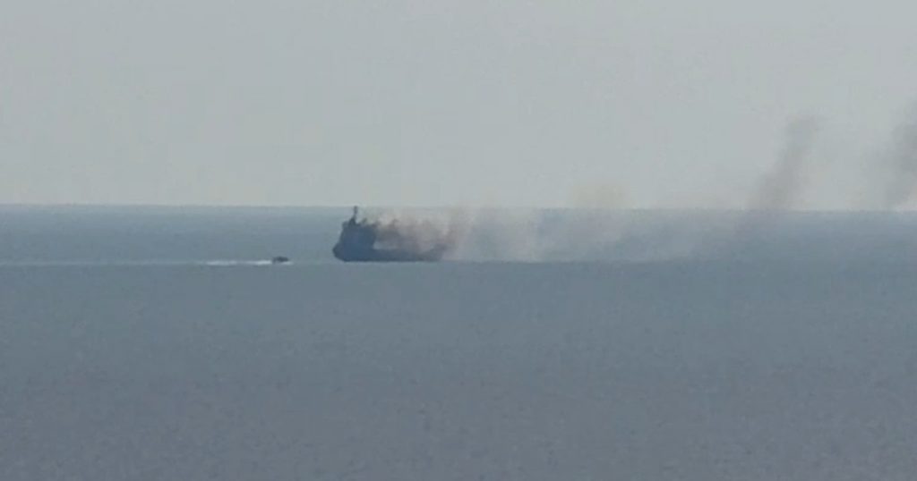 Incendiu pe Marea Neagră: Impactul atacului asupra navei Gas Lisbon și implicațiile pentru turism și securitate regională