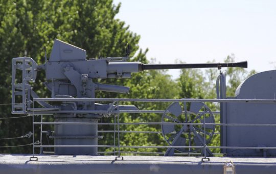 Eficiența vechilor tunuri Bofors L70 în apărarea Ucrainei: O analiză detaliată a interceptărilor rachetelor rusești