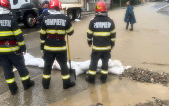 Impactul viiturilor asupra Bușteniului: Mobilizarea forțelor IGSU și provocările comunității