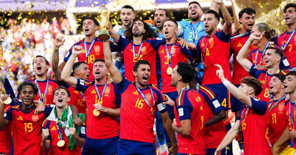 Spania, Pionier în Fotbalul Mondial: Prima Țară cu Cupa Mondială la Masculin și Feminin Simultan
