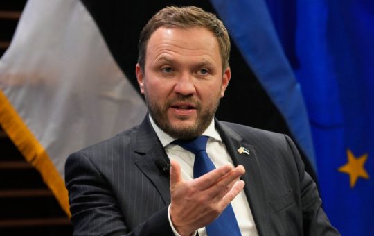Estonia solicită o intensificare a sancțiunilor internaționale împotriva Rusiei: O analiză a impactului geopolitic și umanitar