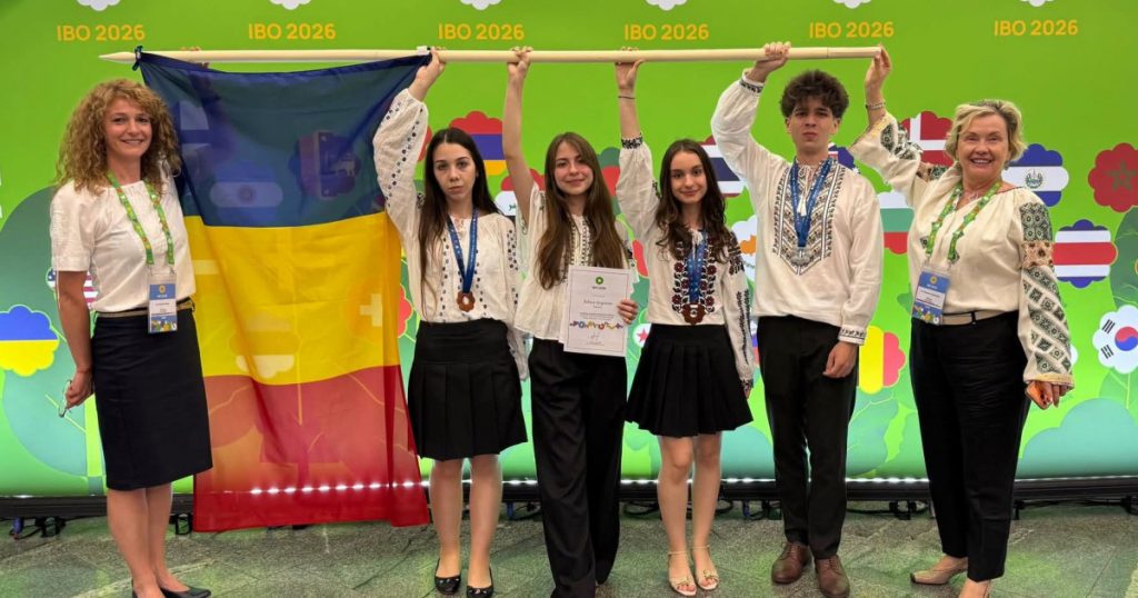 Performanțe Remarcabile: Elevii Români Strălucesc la Olimpiada Internațională de Biologie 2026