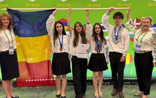Performanțe Remarcabile: Elevii Români Strălucesc la Olimpiada Internațională de Biologie 2026