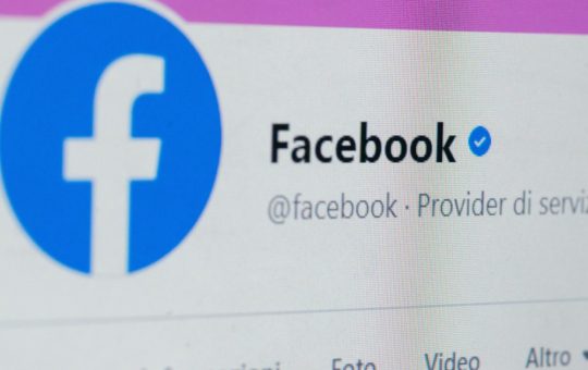 Probleme tehnice majore pe Facebook: Impactul unei întreruperi asupra utilizatorilor și afacerilor