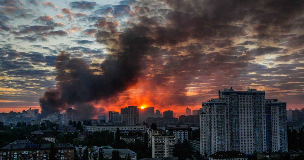Atac aerian devastator asupra Kievului: O privire detaliată asupra consecințelor și implicațiilor conflictului din Ucraina