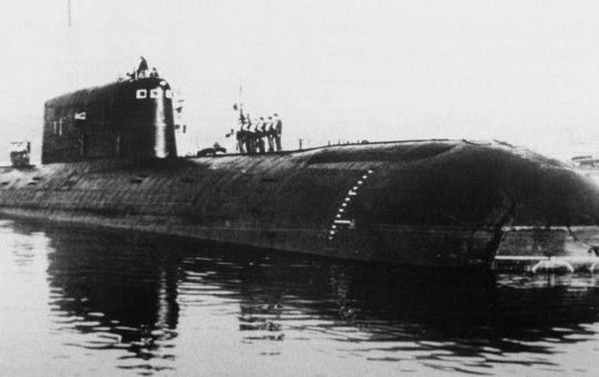 Komsomoleț: Povestea unui submarin nuclear pierdut și riscurile sale ecologice