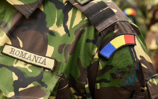 Controversele din Armata Română: Întârzieri și probleme cu containerele de campare