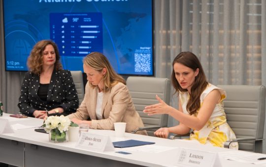România și Statele Unite: O nouă eră a colaborării prin programul de schimb inițiat de Oana Țoiu