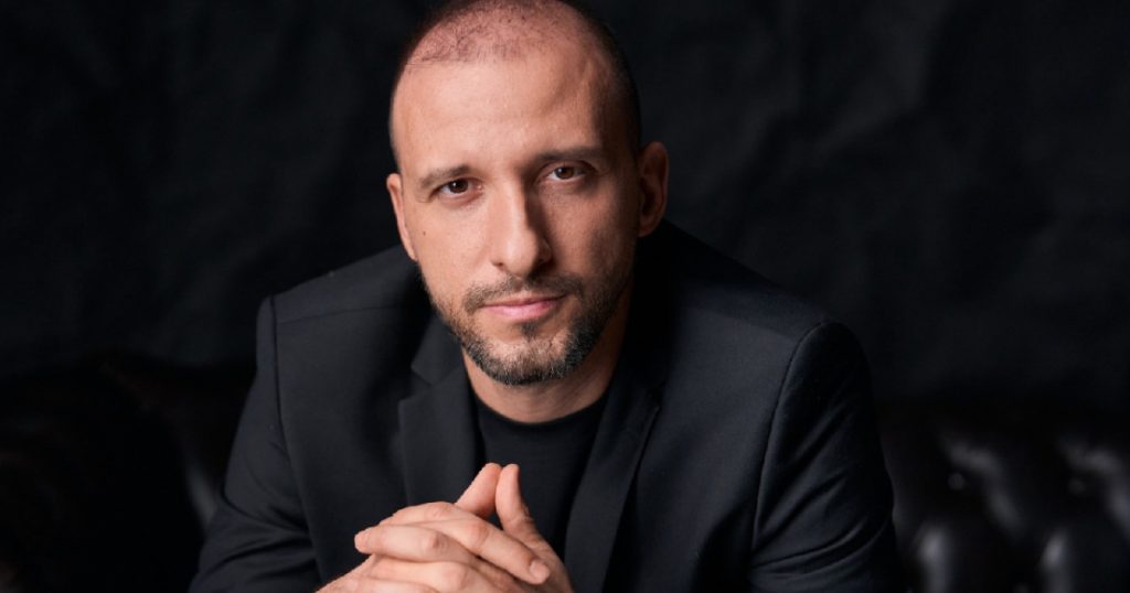 Andrei Mandachi: Ascensiunea unui Antreprenor Român în Afaceri de Zeci de Milioane de Euro
