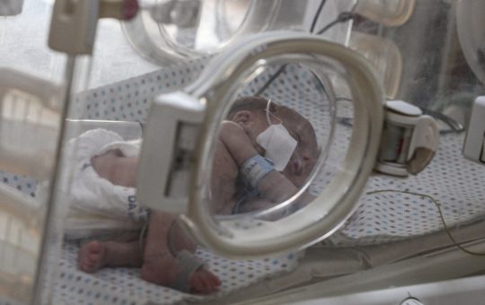 Criza Secției ATI Nou-Născuți de la Spitalul "Marie Curie": O Privire Asupra Provocărilor Sistemului Sanitar Românesc