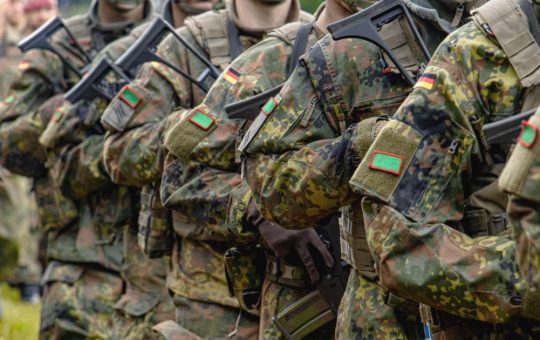 Cooperarea Nucleară Franco-Germană: Un Nou Pas în Securitatea Europeană