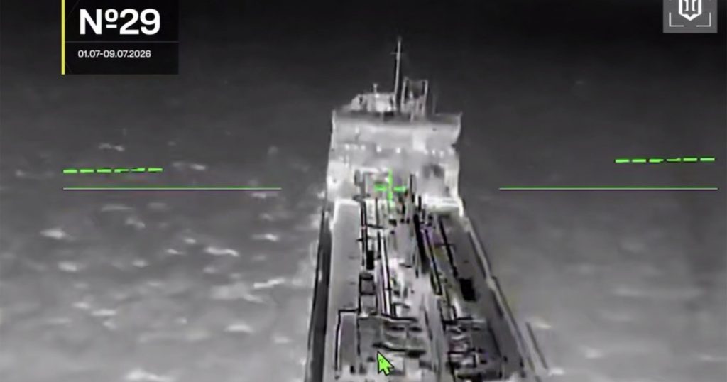 Strategii Maritime în Marea Azov: Impactul Atacurilor Ucrainei asupra Petrolierei Rusești și Controlul Geopolitic