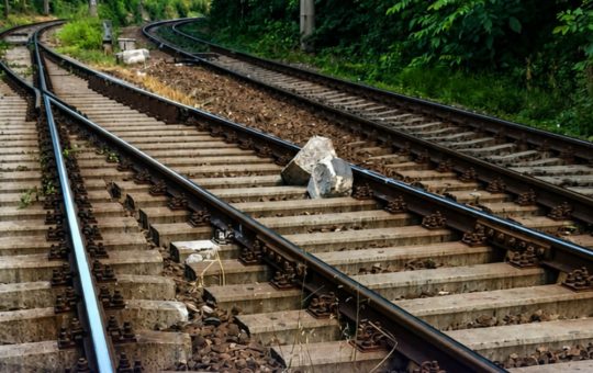 Tentativa de Sabotaj pe Calea Ferată: O Amenințare Serioasă la Siguranța Transportului Feroviar din România