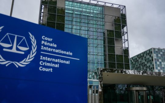 Tensiuni Internaționale: Reacția Uniunii Europene la Amenințările SUA Împotriva Curții Penale Internaționale