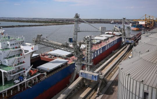 Impactul aglomerării din Portul Constanța asupra transportului public și turismului local