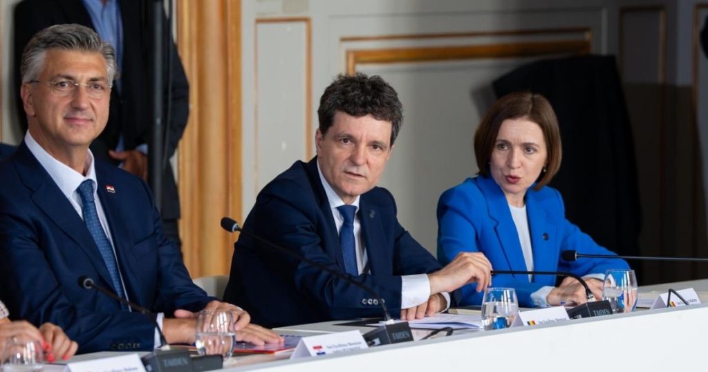 Nicușor Dan și Coaliția de Voință: Strategii pentru Securitatea Ucrainei în Contextul Conflictelor Regionale