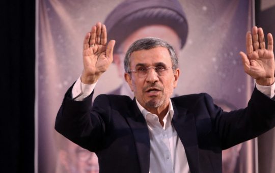 Operațiunea secretă a Israelului: Planul de readucere a lui Ahmadinejad la conducerea Iranului