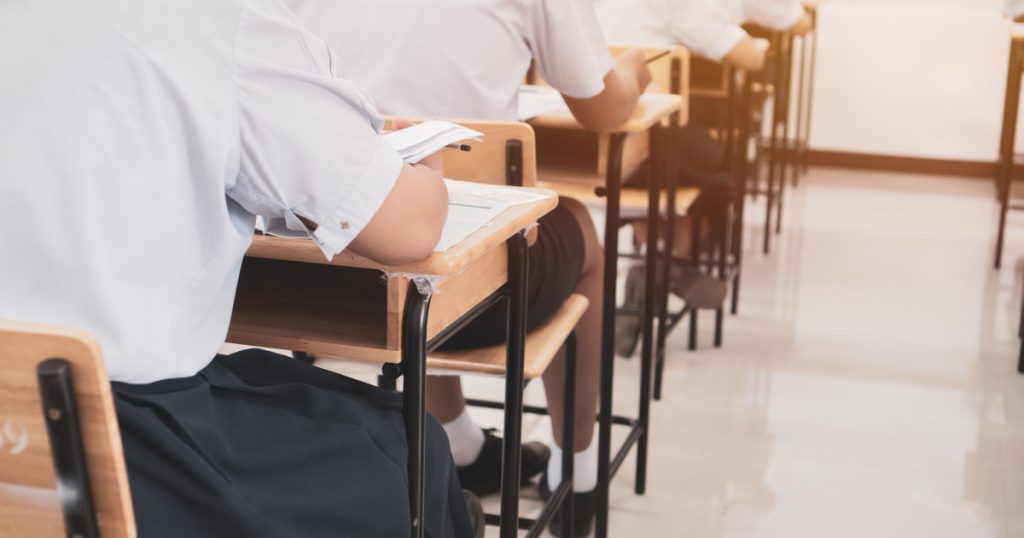Examenul de Bacalaureat la 39 de ani: Cazul Nicolae Milca și implicațiile educaționale în România
