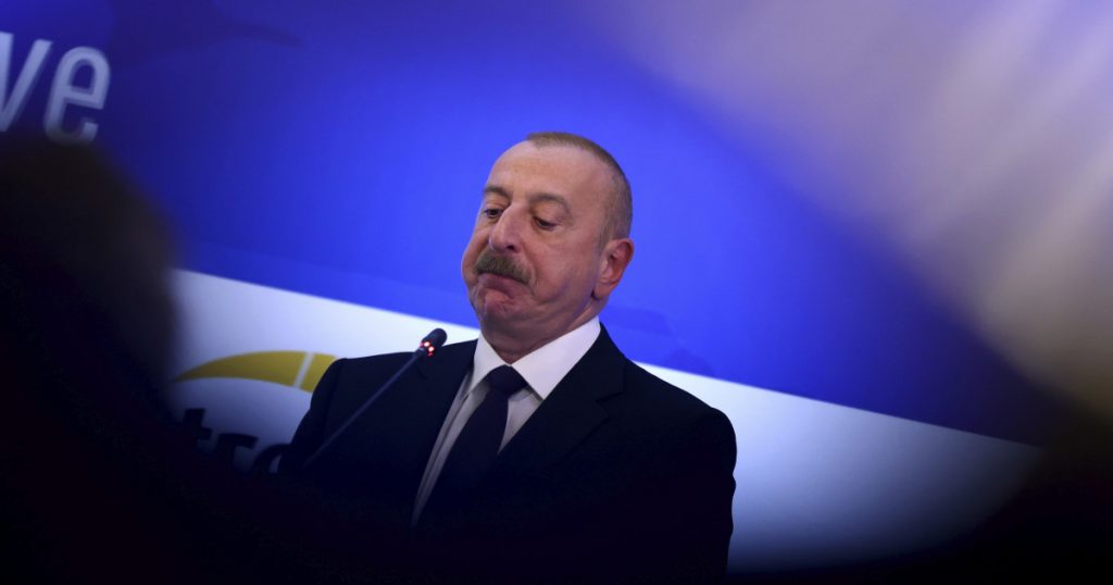 Ilham Aliyev și Declarația de Independență: O Ruptură Istorică între Rusia și Azerbaidjan
