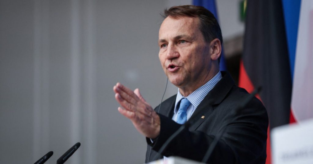 Analiza amenințărilor rusești asupra Poloniei: O privire asupra declarațiilor lui Radoslaw Sikorski