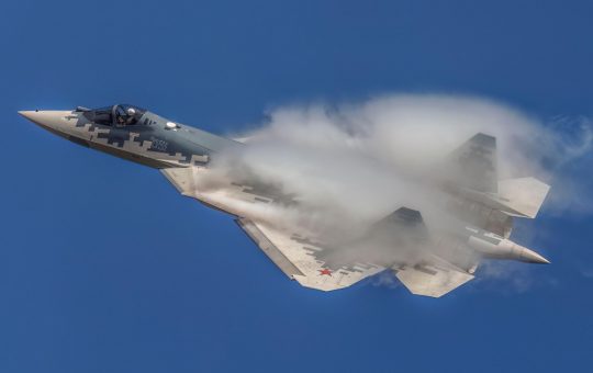 Prăbușirea unui avion rusesc Su-57: Analiză detaliată a incidentului și implicațiile acestuia