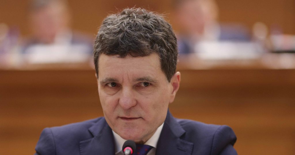 Criza Politică din România: Nevoia de Formare a Guvernului și Provocările Constituționale