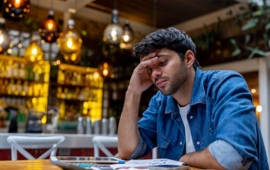 Impactul Scumpirilor asupra Restaurantelor: O Analiză a Tendințelor de Consum în România