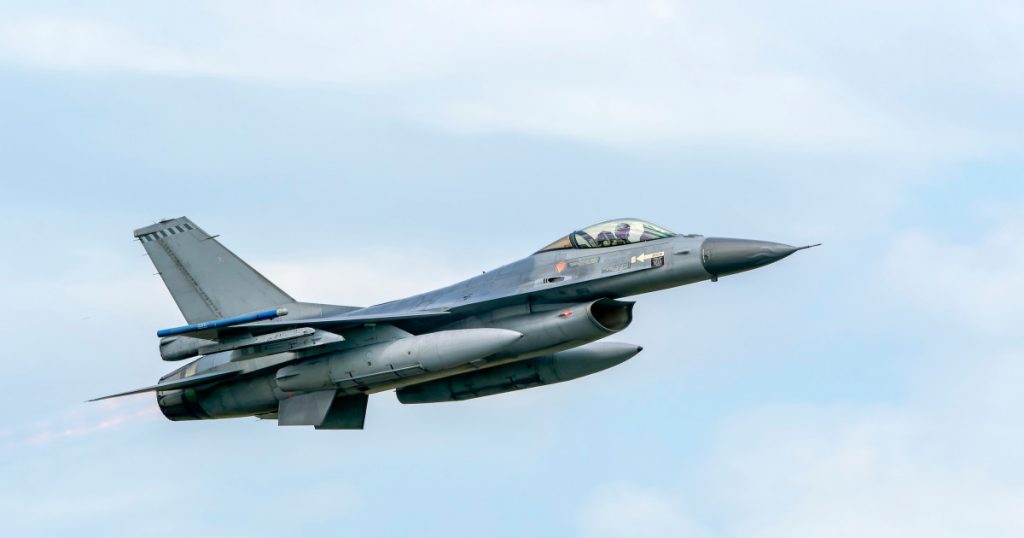 Impactul interceptării dronei de către F-16: O analiză a performanțelor Armatei Române și a tinerilor piloți