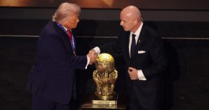 Controversa Infantino-Trump: Analiza implicațiilor etice și politice în sportul internațional
