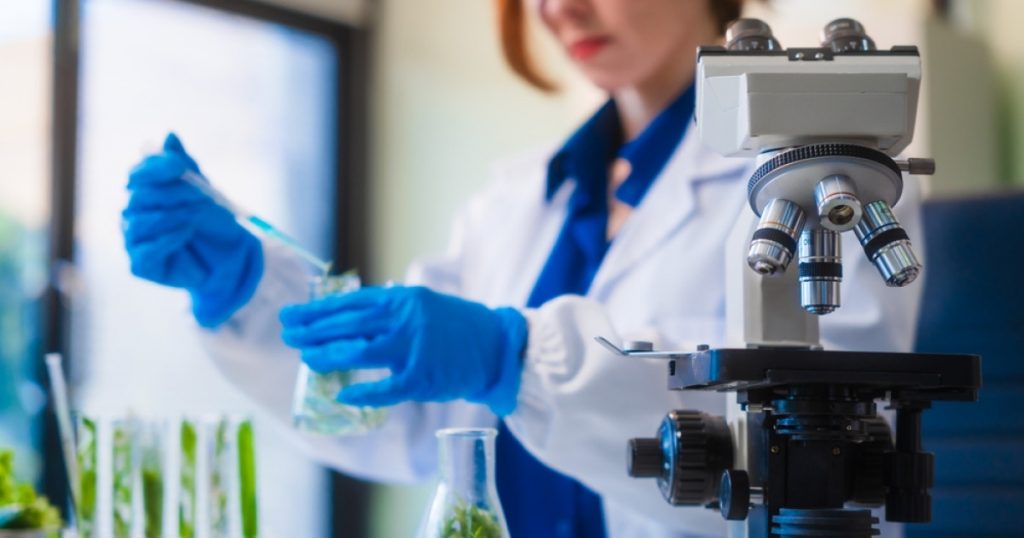 Limitele biologiei umane: Cât poate trăi, în teorie, un om?