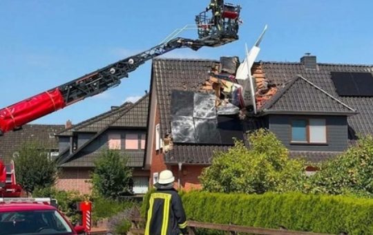 Tragedie în Germania: Prăbușirea unui avion de mici dimensiuni și impactul său asupra comunității
