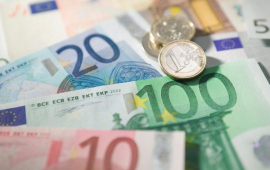 Revoluția Bancnotelor Euro: O Privire Detaliată asupra Noilor Propuneri de Design și Impactul Lor Asupra Identității Europene
