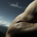 Descoperirea Revoluționară în Lupta Împotriva Pierderii Masei Musculare Odată cu Îmbătrânirea: O Analiză Detaliată a Studiului Recent