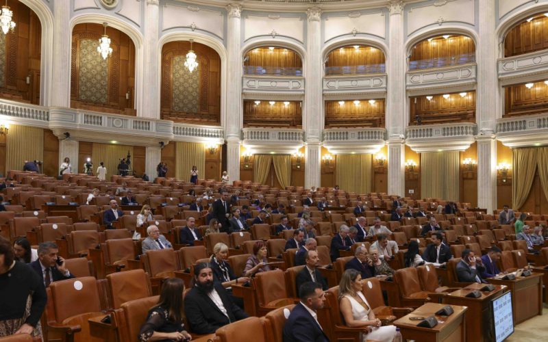 Plafonarea Bonusurilor pentru Angajații ANAF și Autoritatea Vamală: Un Pas către Eficiență sau o Măsură Controversată?