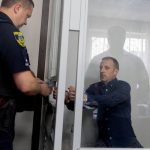 Controversa unei expoziții militare din Ucraina: Arestarea organizatorului după un atac rusesc devastator