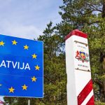 Decizia Letoniei de a Înlătura Indicatoarele Rutiere Spre Rusia și Belarus: O Analiză Detaliată