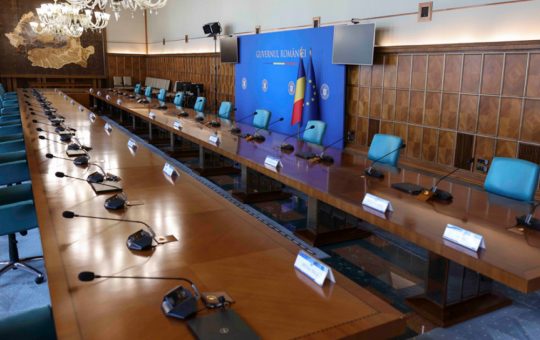 Criza politică din România: Kelemen Hunor și apelul pentru stabilitate în vremuri dificile