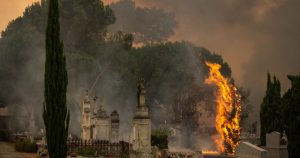 Solidaritate Europeană: Pompierii Români Continuă Misiunea de Stingere a Incendiilor în Franța
