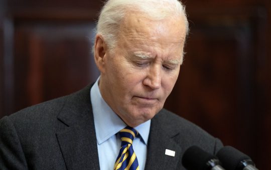 Controversa Documentelor Clasificate: Impactul Revelațiilor asupra Administrației Biden și Politicii Americane