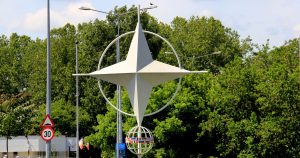 România și Strategia NATO: O Fabrică de Pulberi pentru Muniție la Brașov