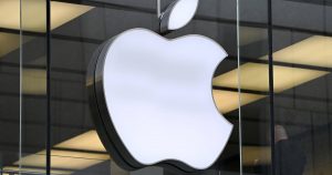 Apple depășește pragul de 5.000 miliarde de dolari: O analiză a performanței financiare și a provocărilor viitoare