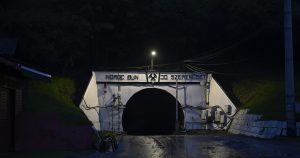 Monitorizarea Microvibrațiilor la Salina Praid: Implicații și Măsuri Preventive