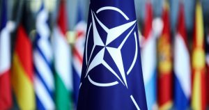 Spionaj la NATO: Arestul stagiarei canadiene de origine chineză - O analiză a contextului și implicațiilor internaționale