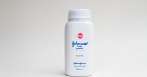 Scandalul pudrei de talc: Implicațiile unui acord de 5,5 miliarde de dolari în contextul sănătății publice