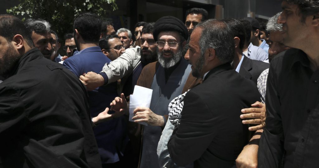 Vânătoarea lui Mojtaba Khamenei: Strategiile CIA și Mossad în căutarea liderului suprem al Iranului