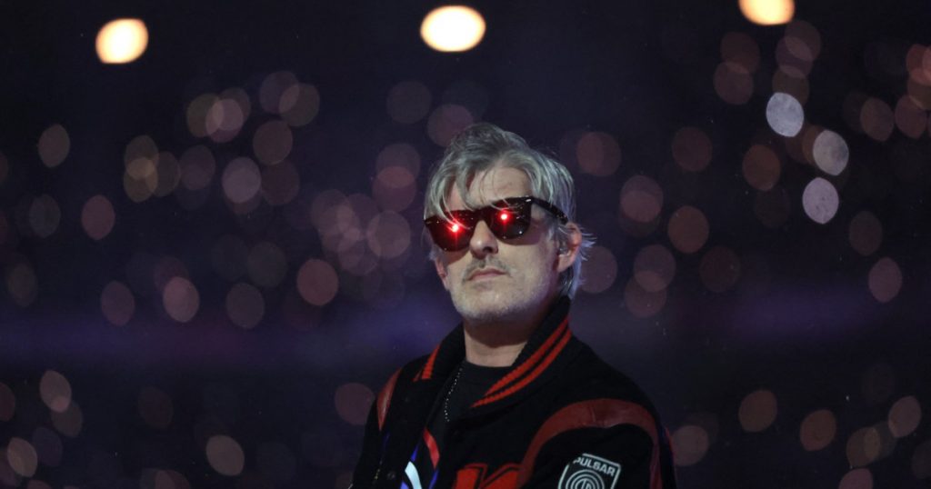 Moartea lui Kavinsky: O Pierdere pentru Muzica Electronică Franceză și Impactul Asupra Culturii Contemporane